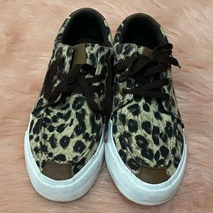 Roper Cheetah Shoes Size 7